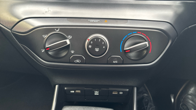 Hyundai i20 1.0T GDi 48V MHD SE Connect 5dr DCT Petrol Hatchback